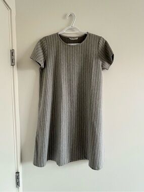 Stradivarius Pinstripe A-Line Short Sleeve Dress (Size M)